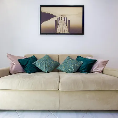 Metro San Paolo -air Conditioning-wifi-tv55